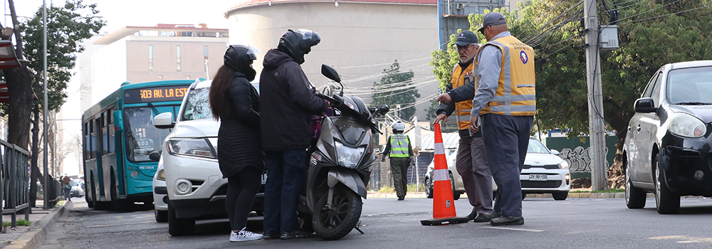 Dos a√±os de Calles Protegidas: m√°s motos y veh√≠culos particulares cumplen con las normas